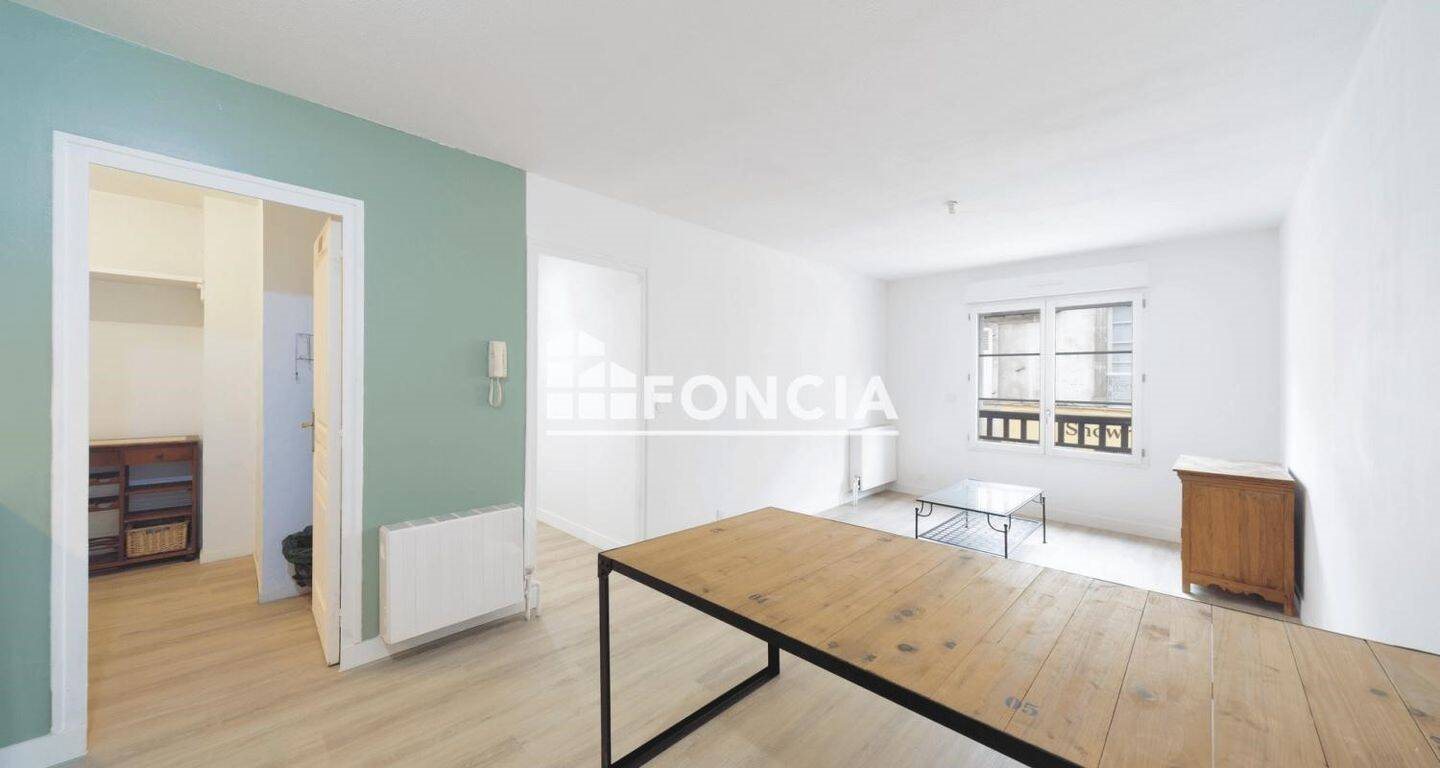 Appartement à vendre, 56m², Oloron-Sainte-Marie