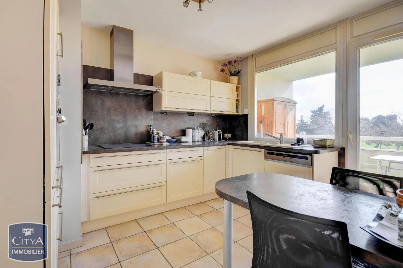 Appartement à vendre, 97m², Berre-l'Etang