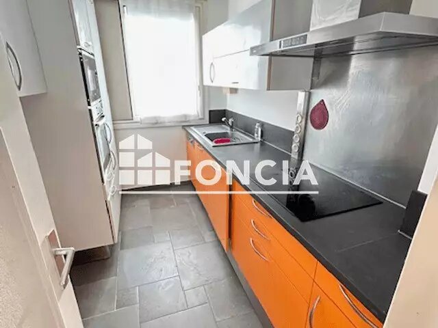 Appartement à louer, 71m², Antony