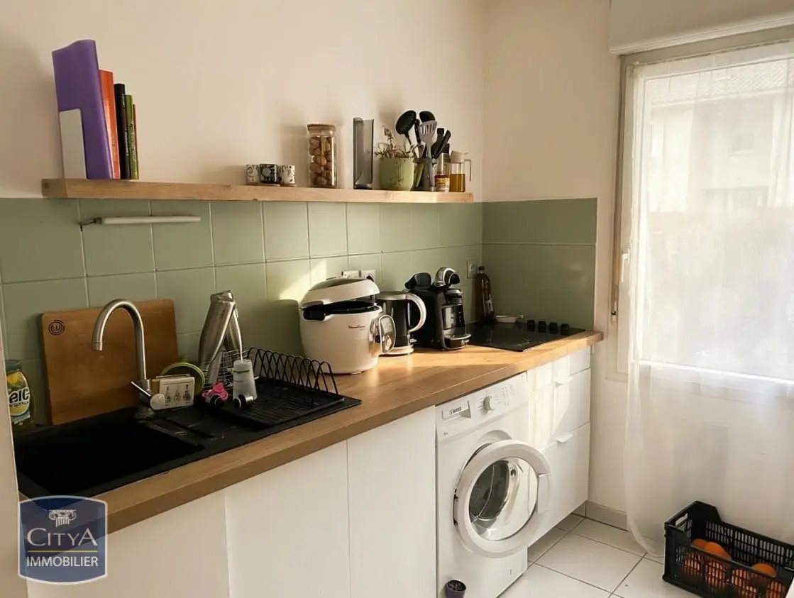 Appartement à louer, 47m², Montbartier
