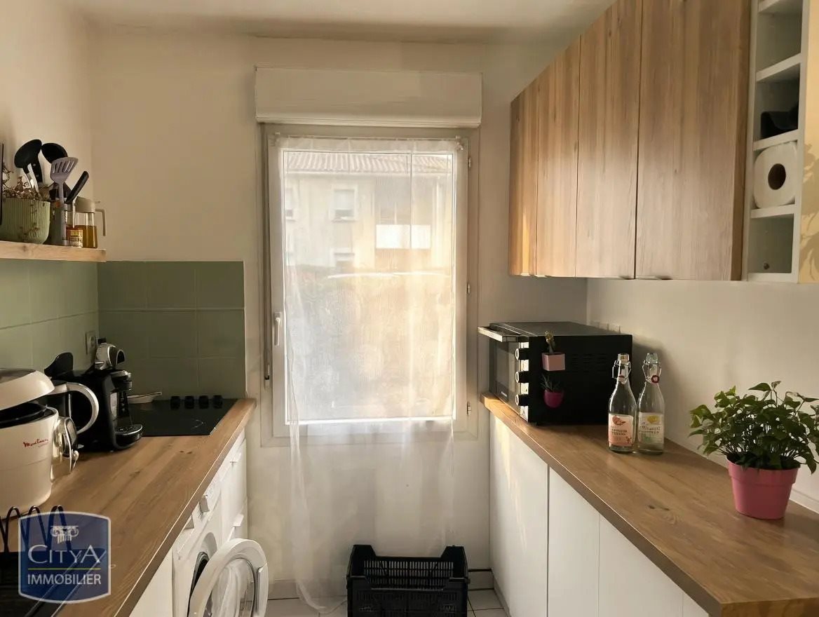 Appartement à louer, 47m², Montbartier