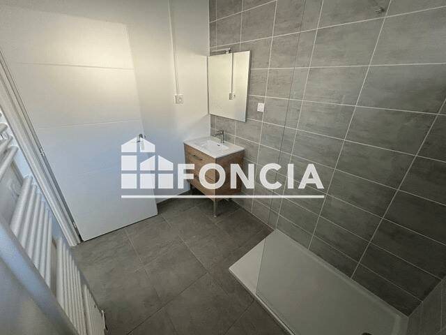 Appartement à louer, 62m², Bourg-lès-Valence