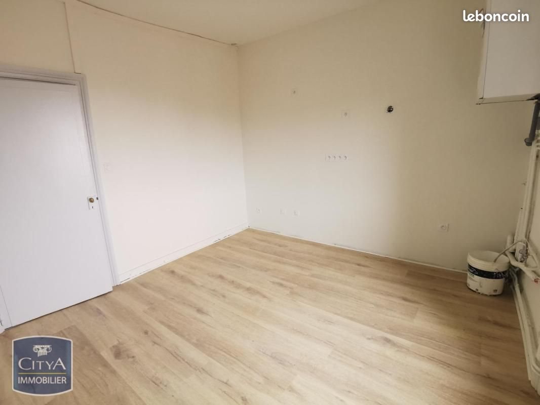 Appartement à louer, 78m², Yssingeaux
