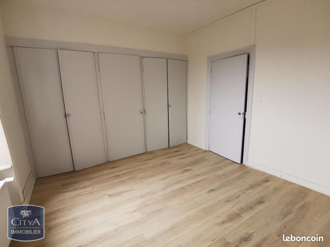 Appartement à louer, 78m², Yssingeaux