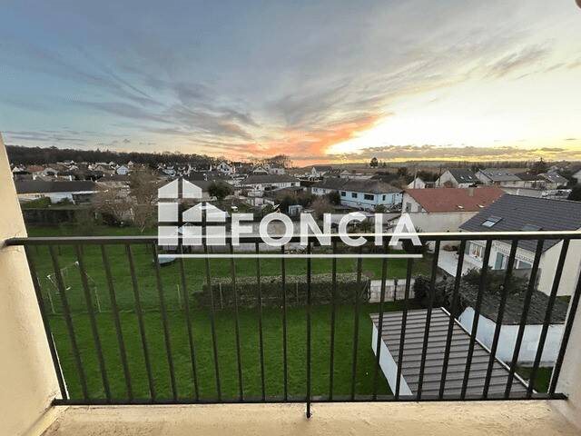 Appartement à louer, 24m², Ballancourt-sur-Essonne