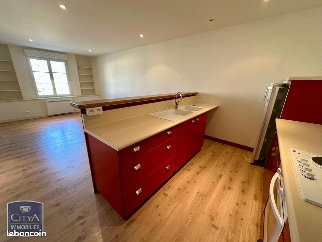 Appartement à louer, 78m², Buzançais