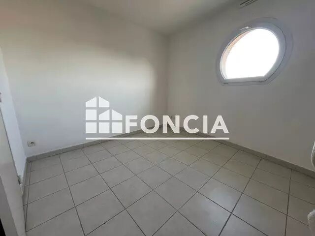 Appartement à louer, 34m², Morières-lès-Avignon