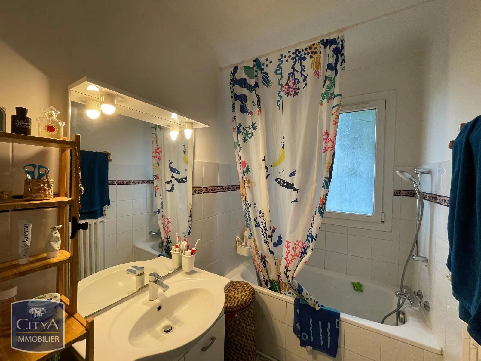 Maison à louer, 120m², Monteux