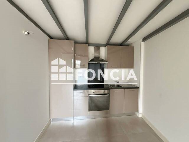 Appartement à louer, 43m², Lézignan-la-Cèbe