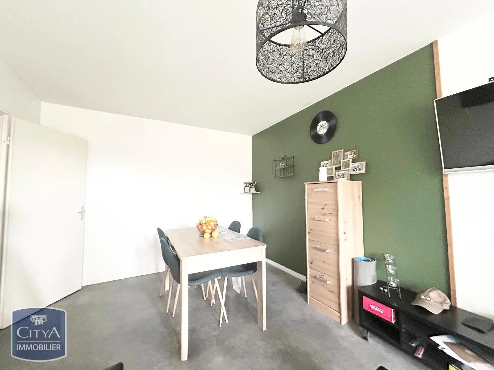 Appartement à louer, 48m², Condé-sur-l'Escaut