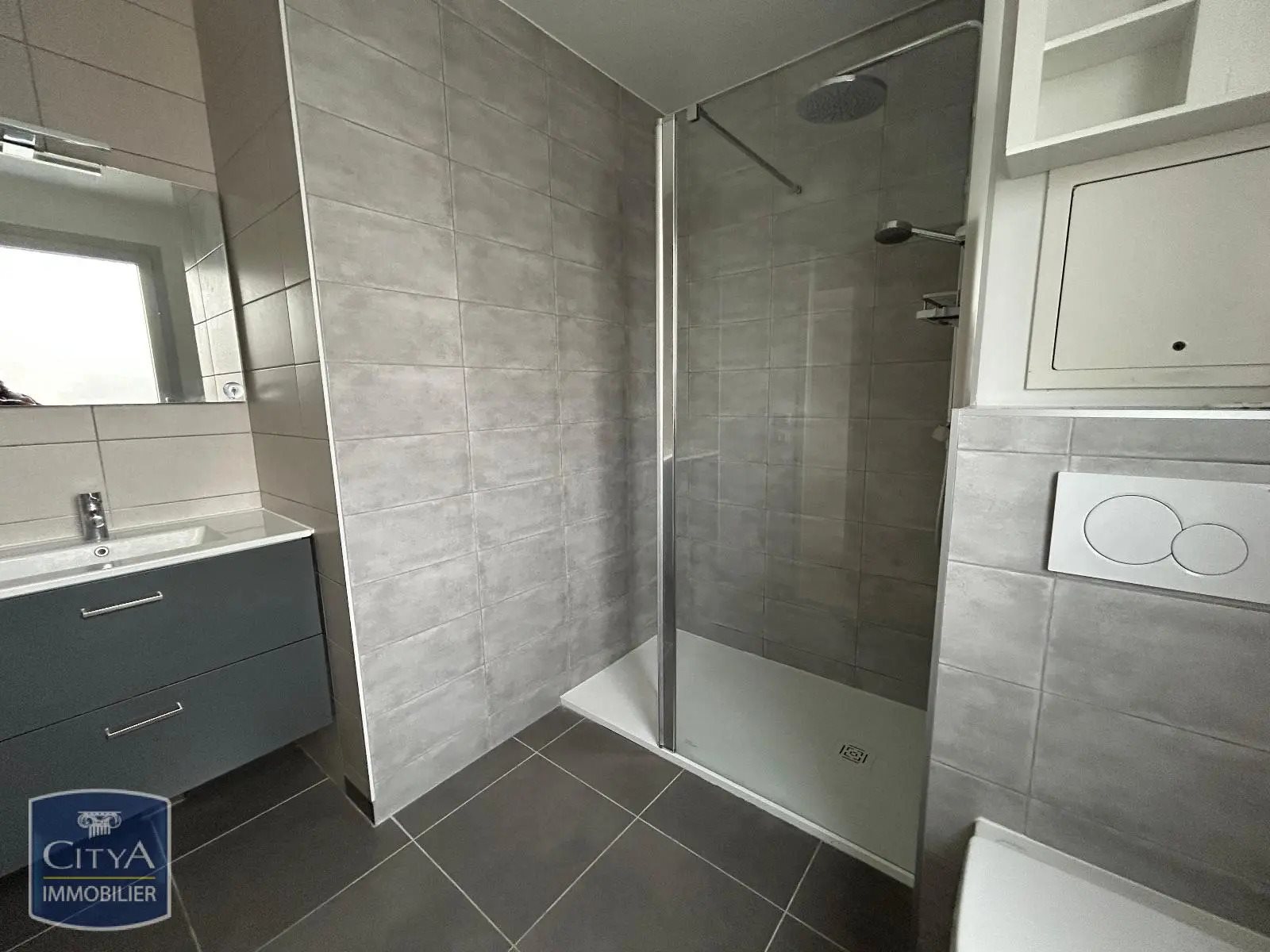 Appartement à louer, 43m², Egly