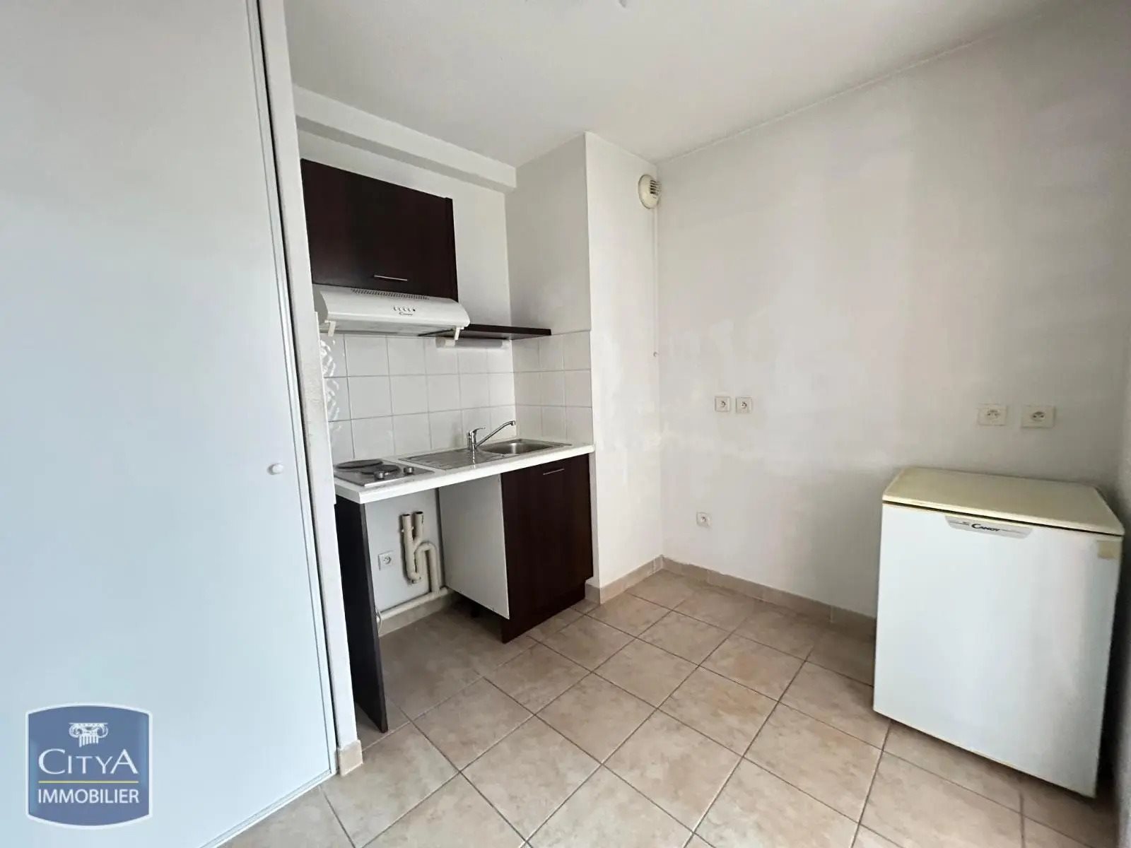 Appartement à louer, 48m², Milhaud