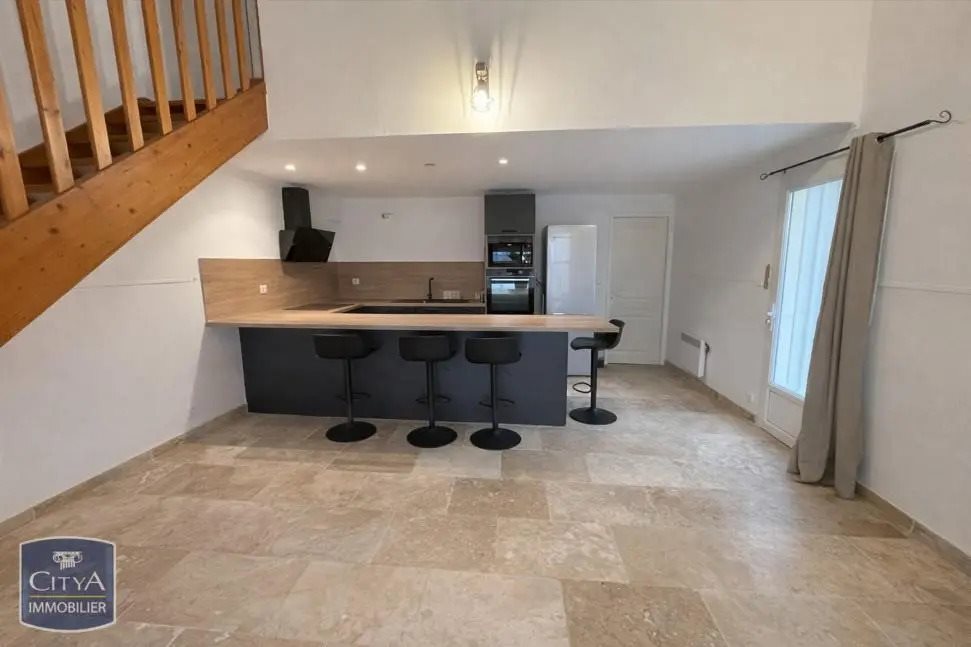 Maison à louer, 65m², Théziers