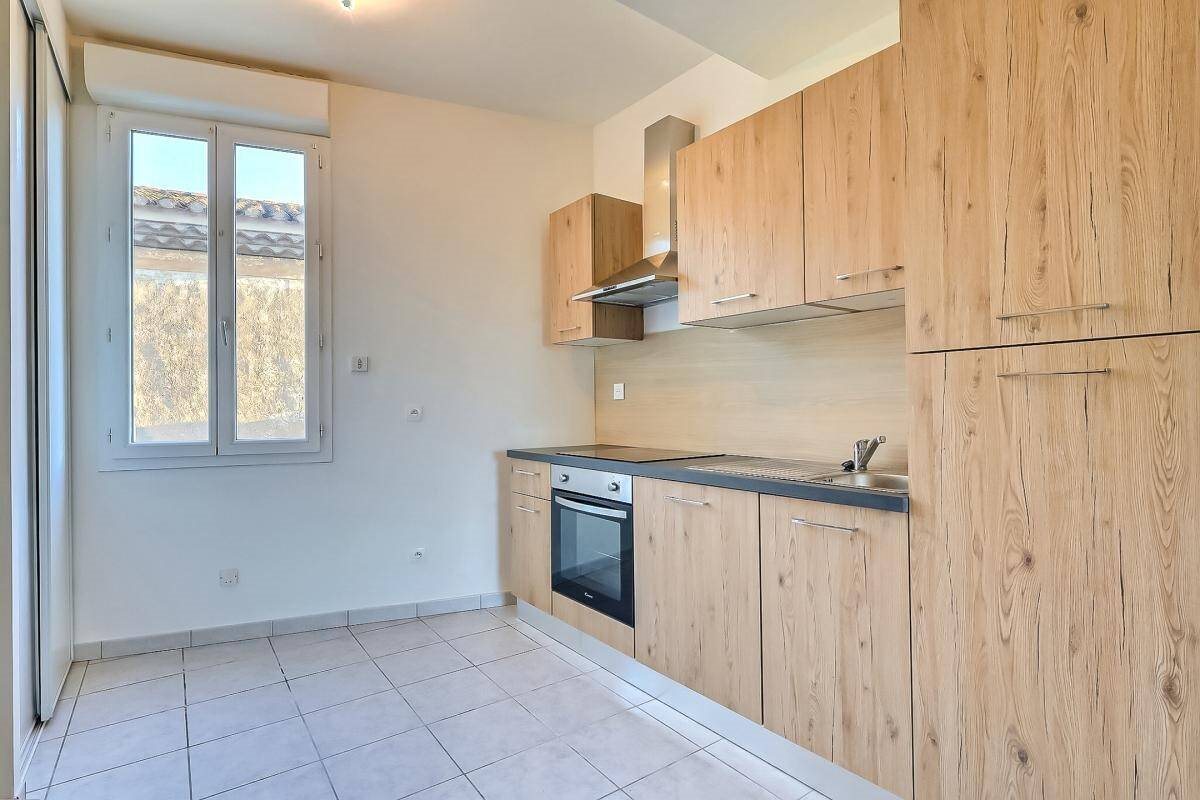 Appartement à louer, 43m², Bellegarde
