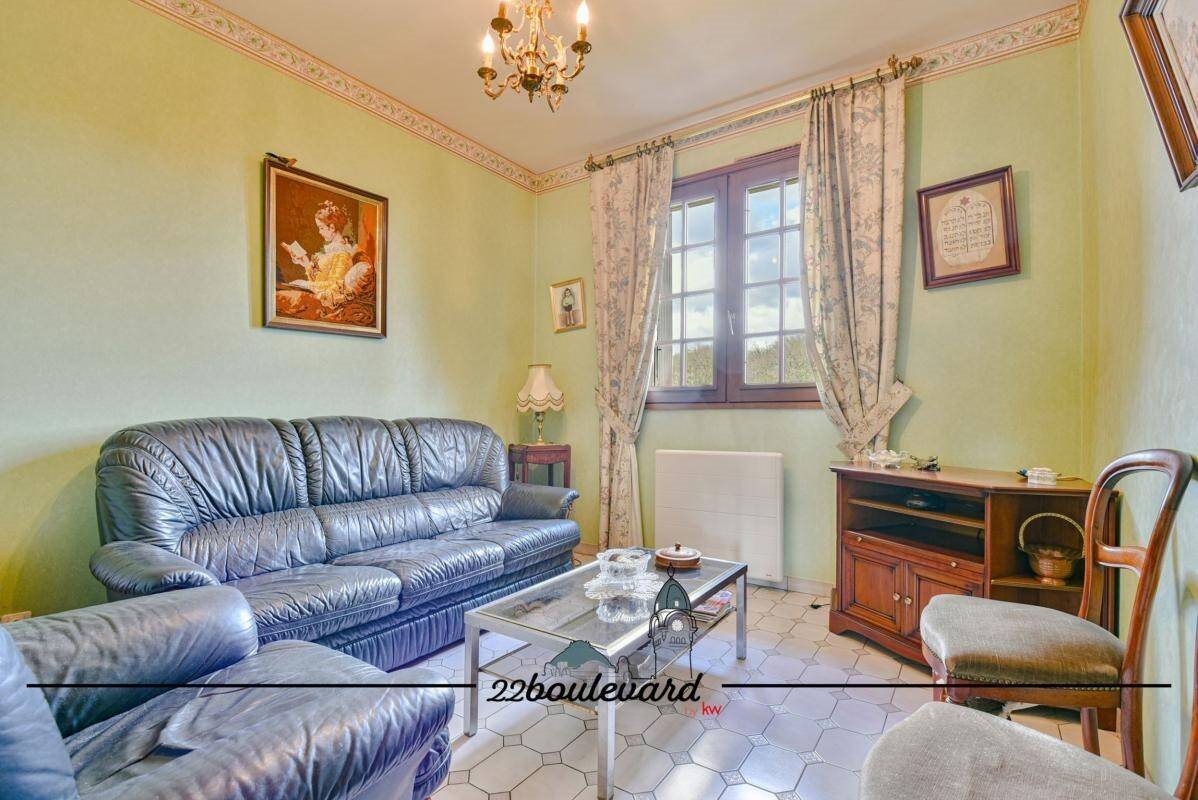 Maison à vendre, 170m², Le Palais-sur-Vienne
