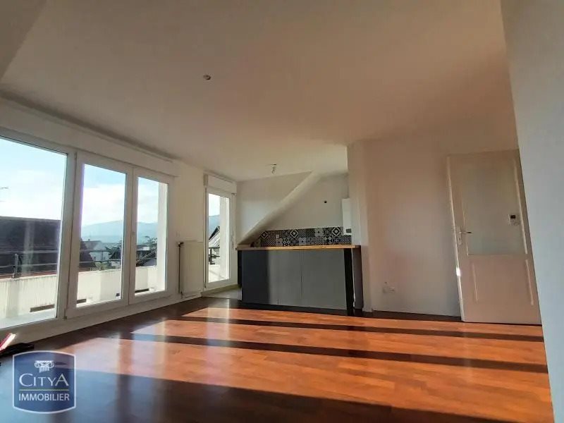 Appartement à louer, 60m², Wintzenheim