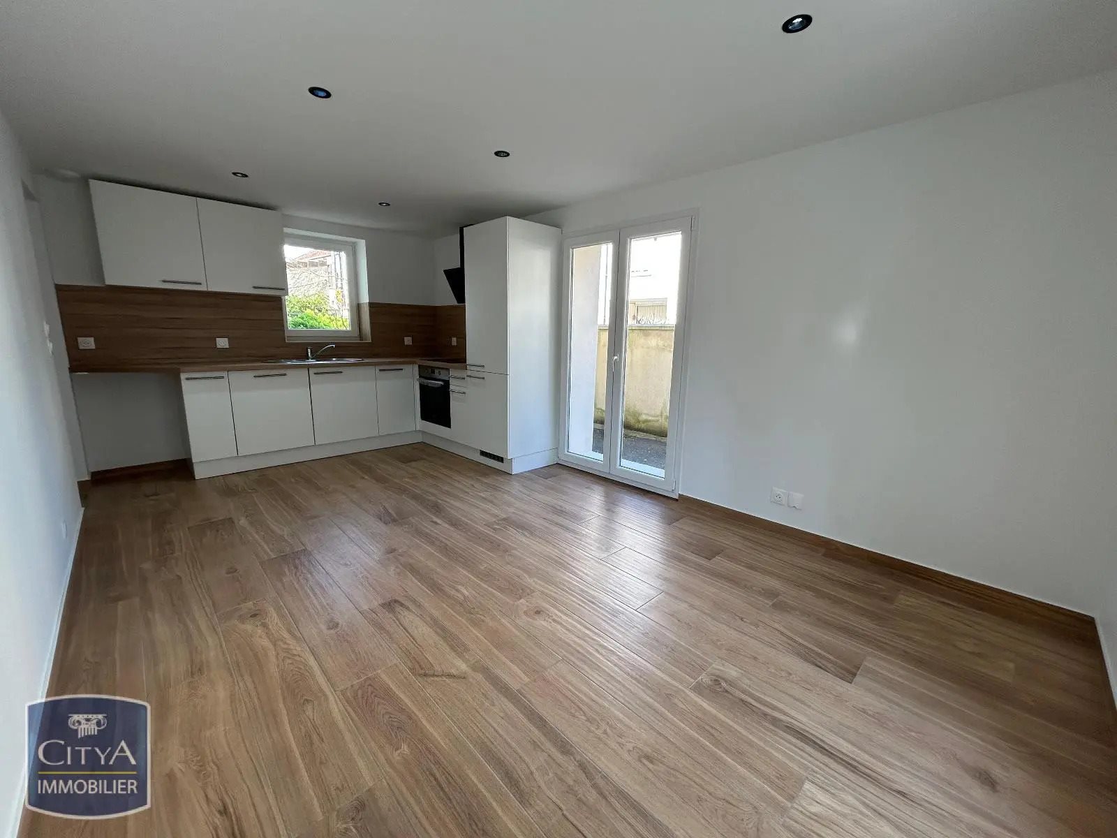 Appartement à louer, 50m², Sonchamp