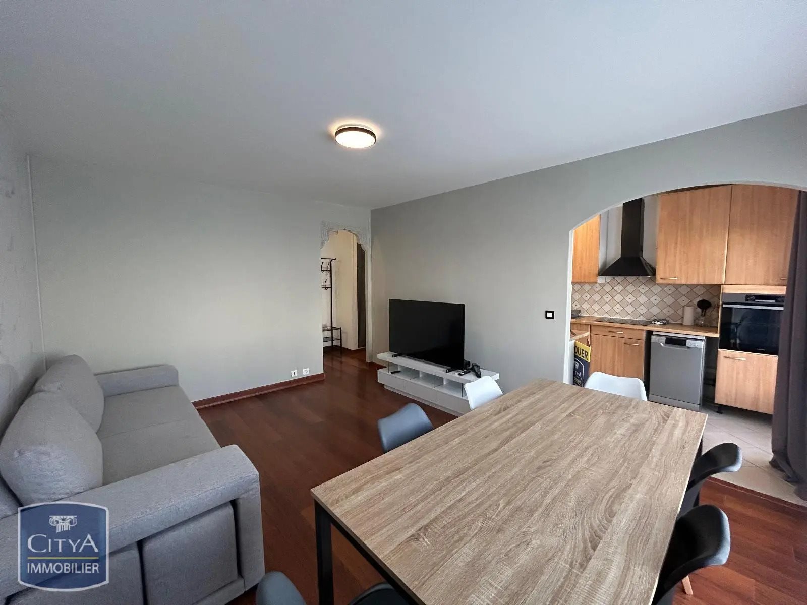 Appartement à louer, 77m², Trappes