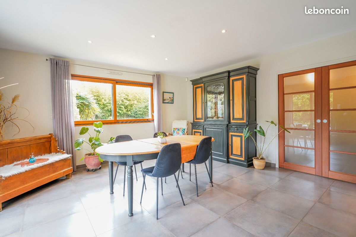 Maison à vendre, 205m², Chartres-de-Bretagne