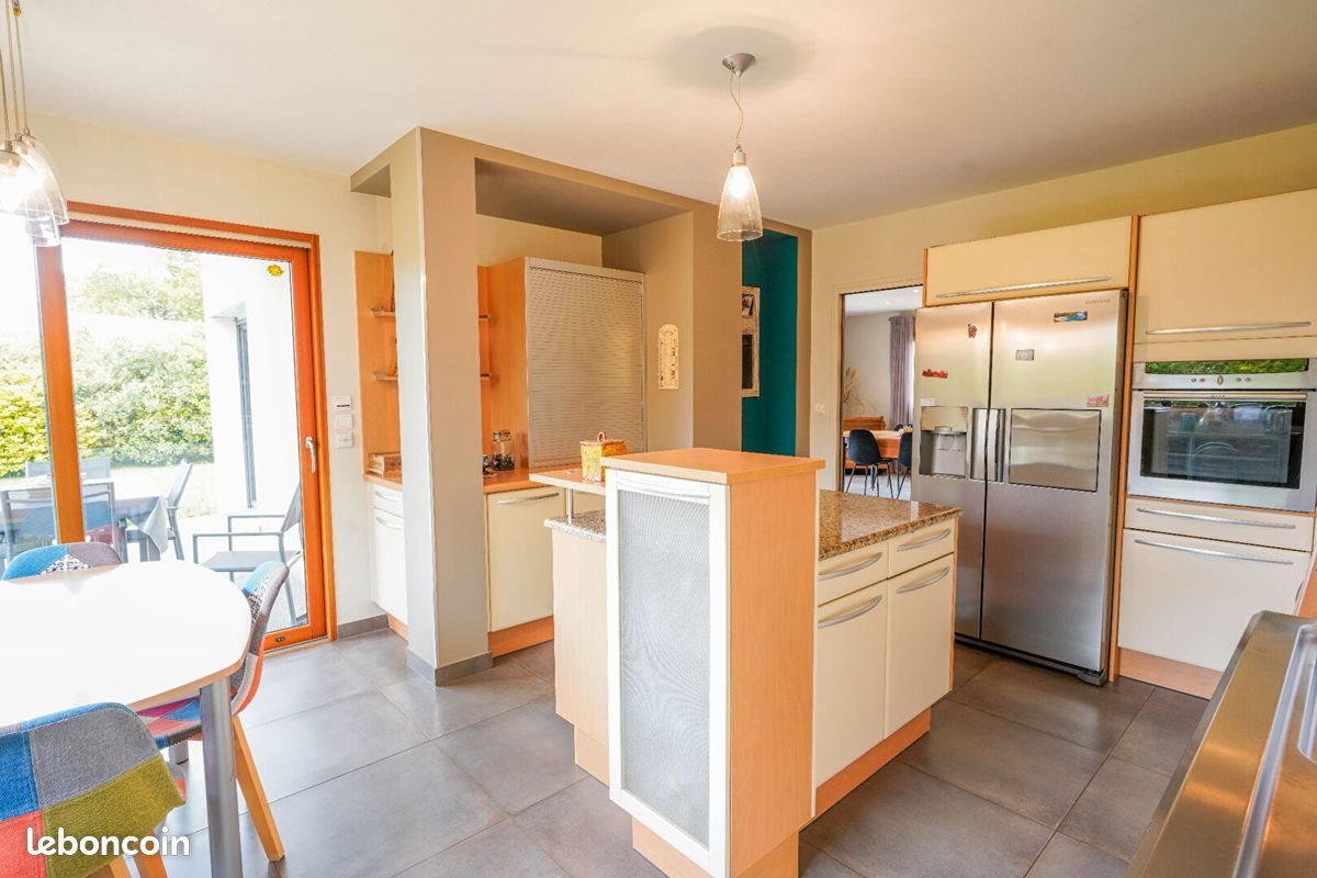 Maison à vendre, 205m², Chartres-de-Bretagne