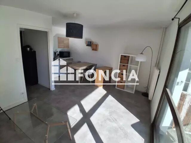 Appartement à louer, 38m², Grenoble