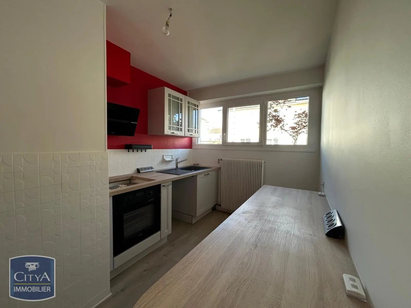 Maison à louer, 73m², Decize