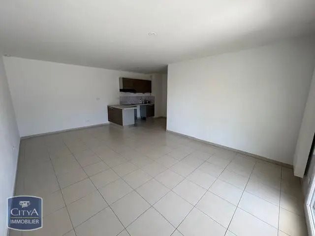 Appartement à louer, 60m², Rousset
