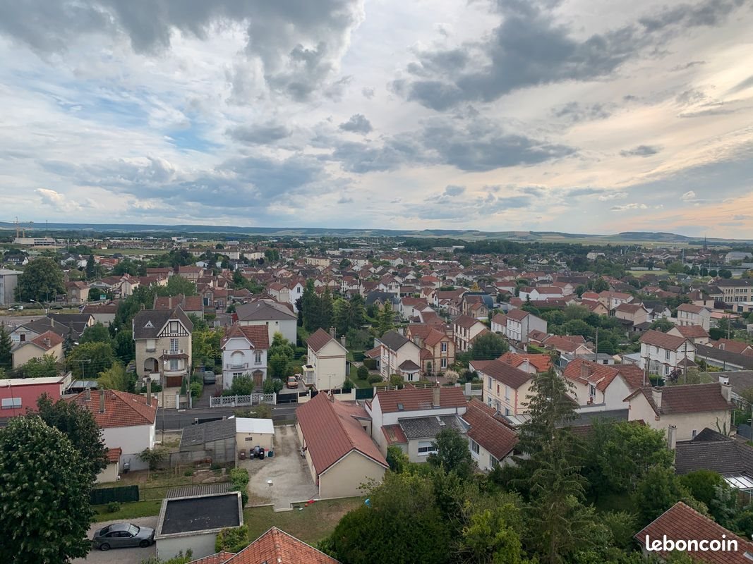 Appartement à louer, 42m², Saint-André-les-Vergers