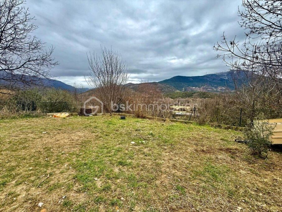 Maison à vendre, 225m², Mézel