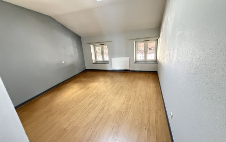 Appartement à louer, 79m², Pont-de-Vaux