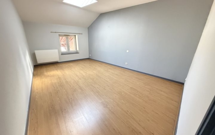 Appartement à louer, 79m², Pont-de-Vaux