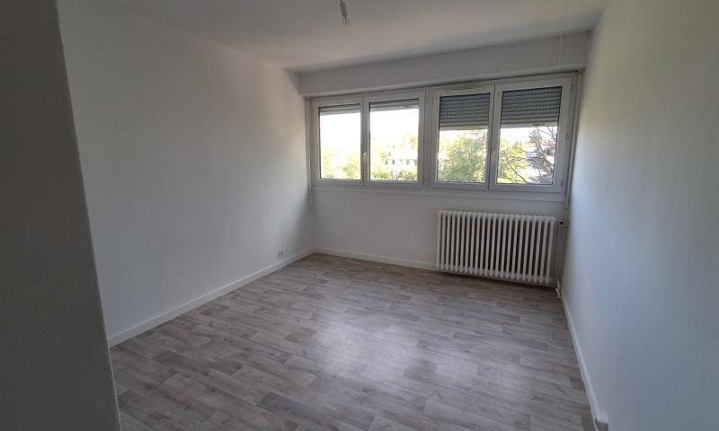 Appartement à louer, 128m², Unieux