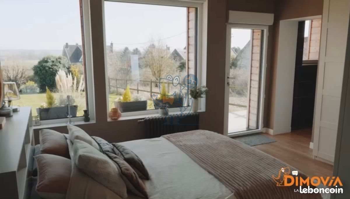 Maison à vendre, 250m², Mont-Saint-Eloi