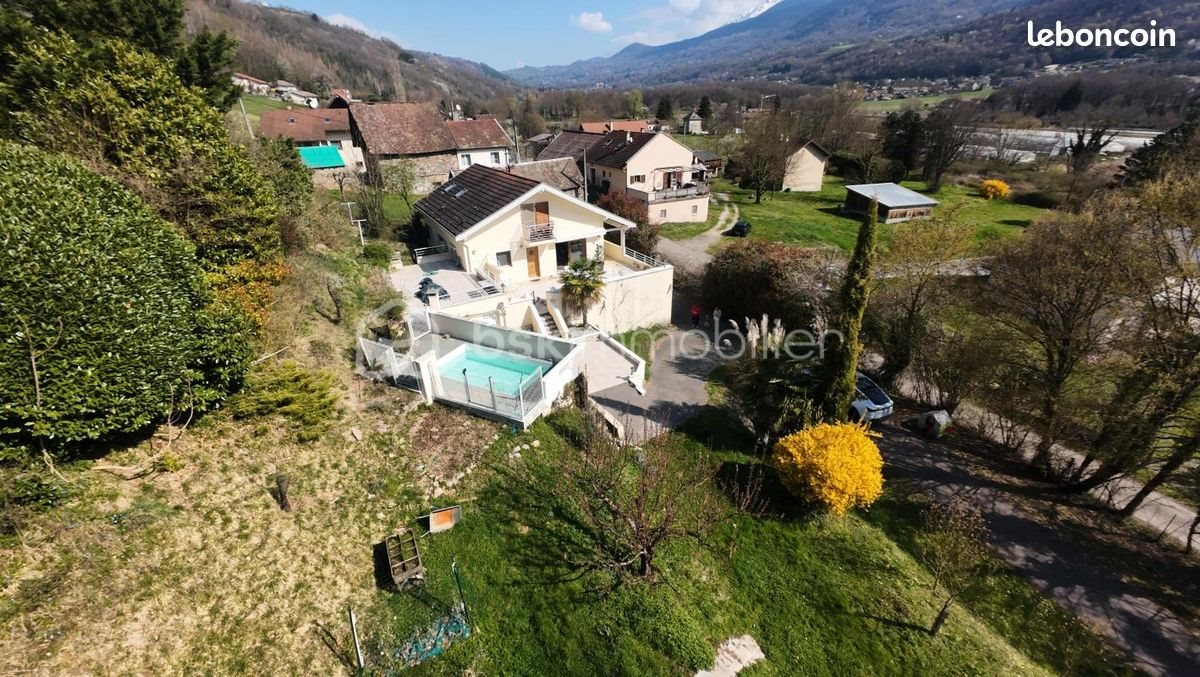 Maison à vendre, 190m², Vaulnaveys-le-Bas