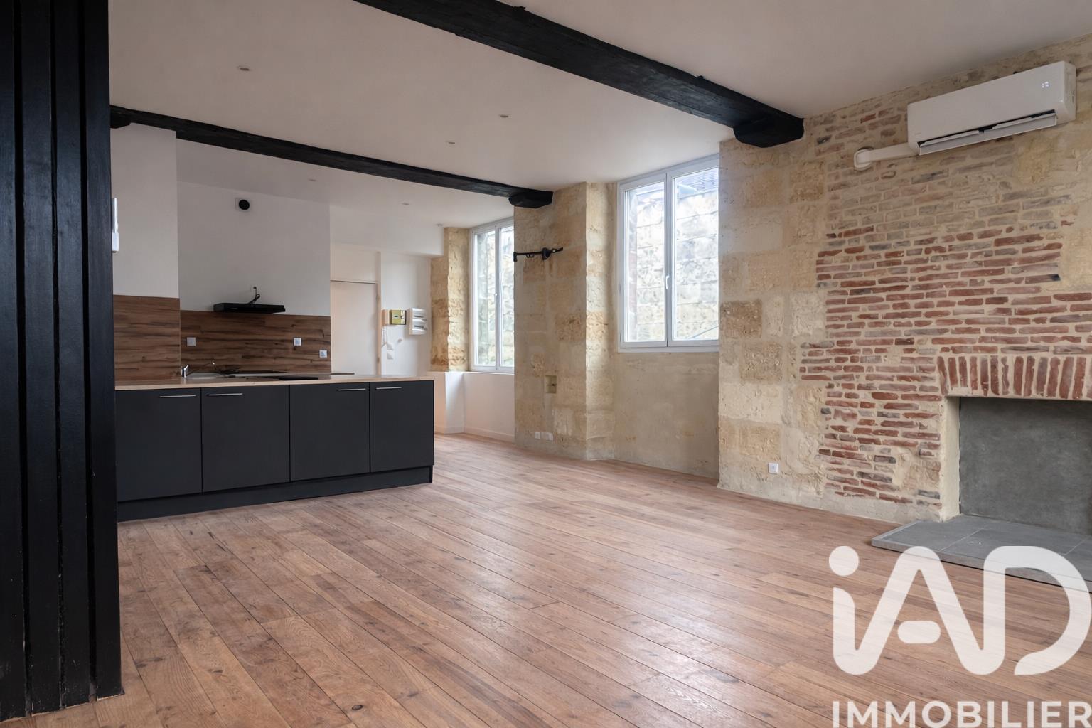 Appartement à louer, 82m², Bordeaux