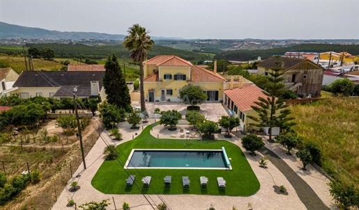 4 Bedroom Villa for Sale in Cadaval, Near Lisbon