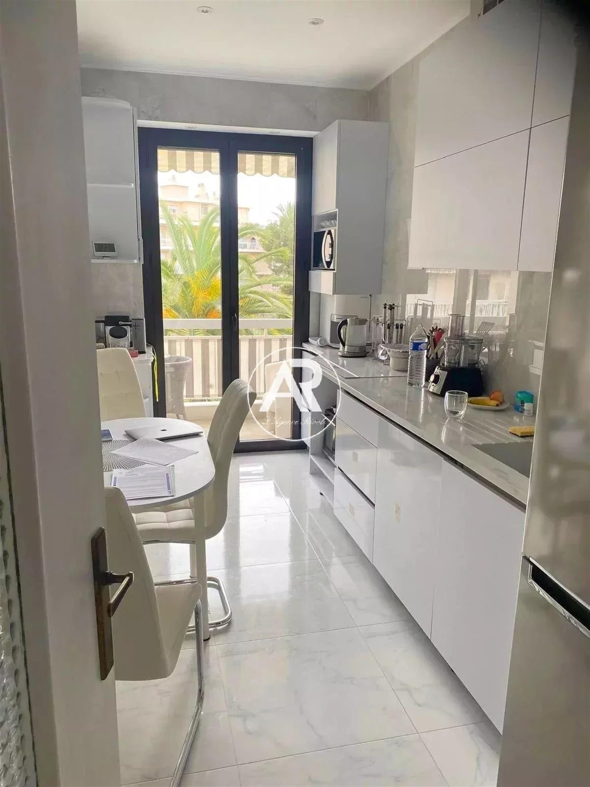Appartement à vendre, 71m², Nice
