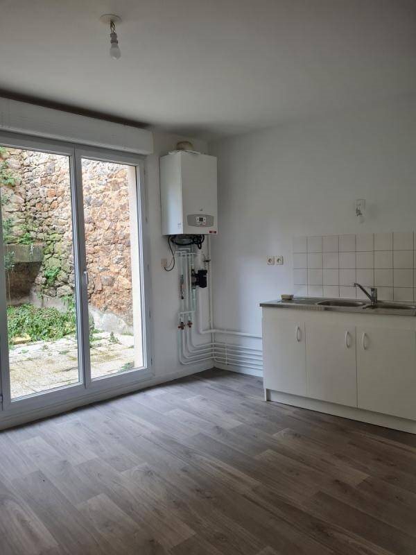 Maison à louer, 80m², La Chapelle-sur-Coise