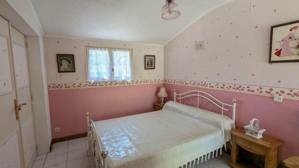 Compra: Vivenda (83570)