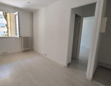 Appartement à louer, 28m², Marseille 8ème