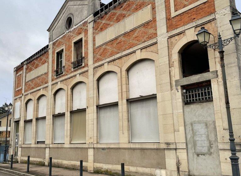 Appartement à vendre, 550m², Pont-Saint-Vincent