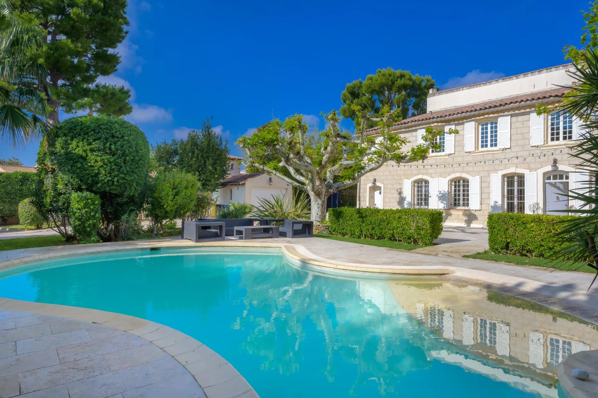 Maison à vendre, 371m², Marseille 2ème