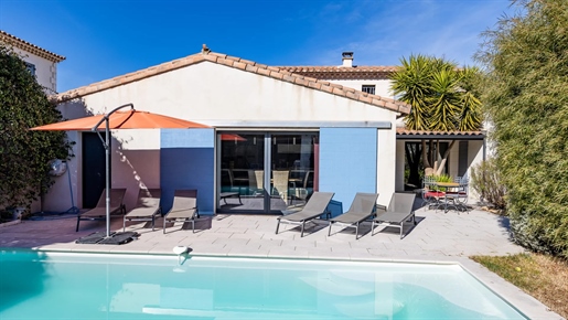 This villa exudes holidays! 

In the heart of the Alpilles natural regional park, Fontviei