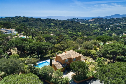 Charmante Provençaalse villa in Gigaro in een privé domein met conciërge.

Deze gewilde