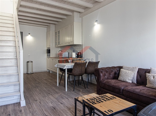 Renovated 2-bedroom villa with terrace in the centre of Loulé