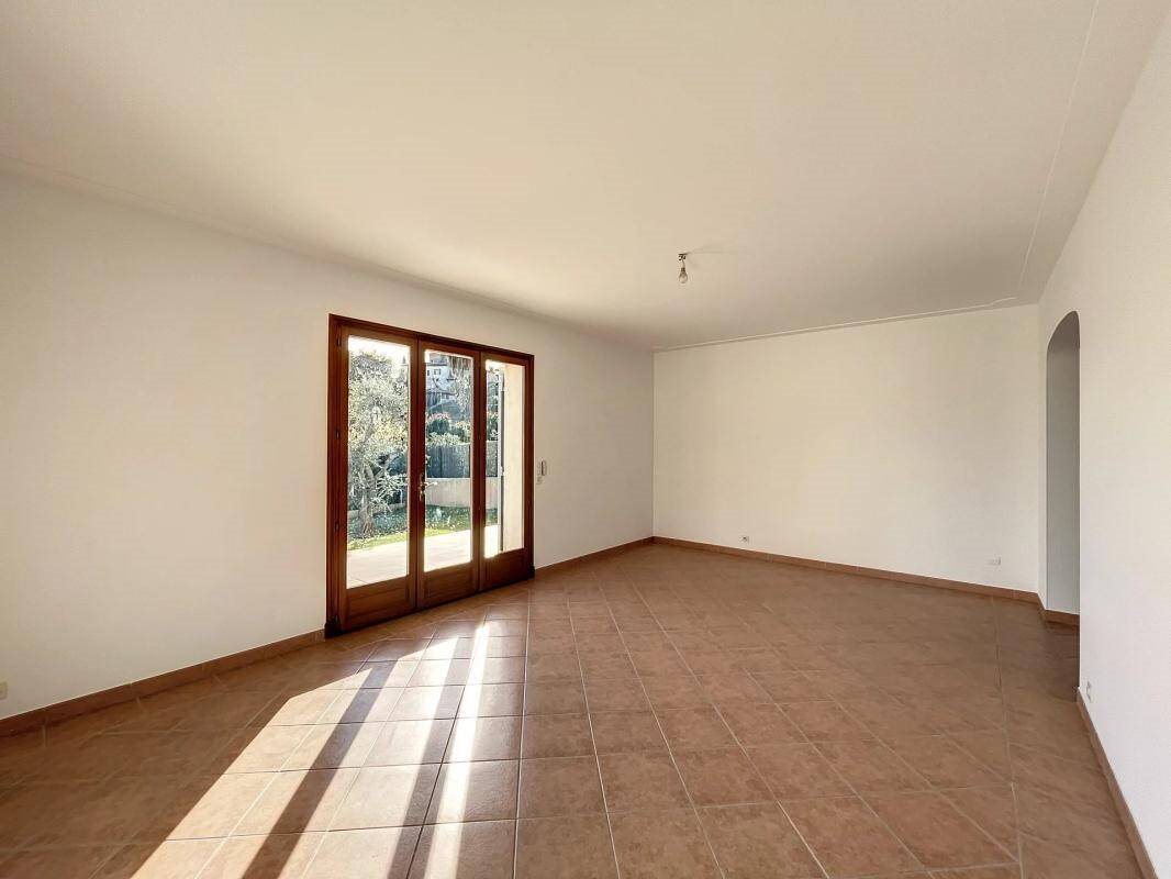 Maison à louer, 108m², Cagnes-sur-Mer