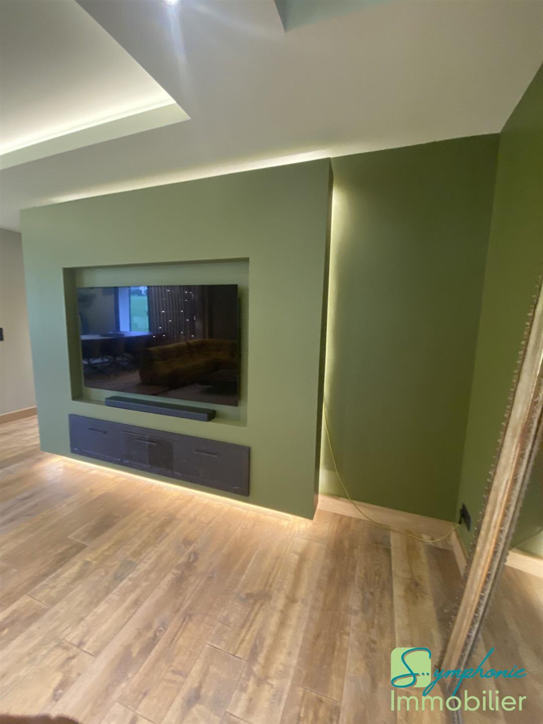 Maison à louer, 140m², Saint-Cassin