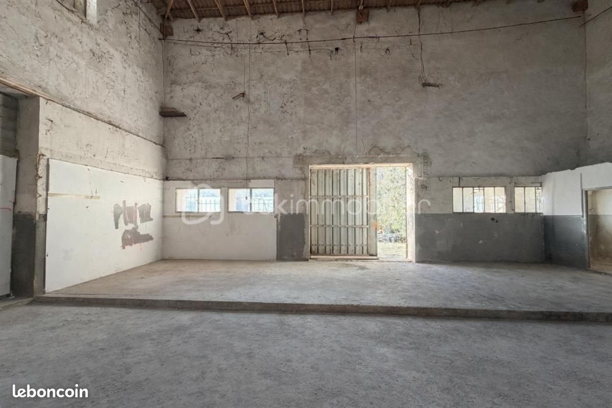 Appartement à vendre, 116m², Entraigues-sur-la-Sorgue
