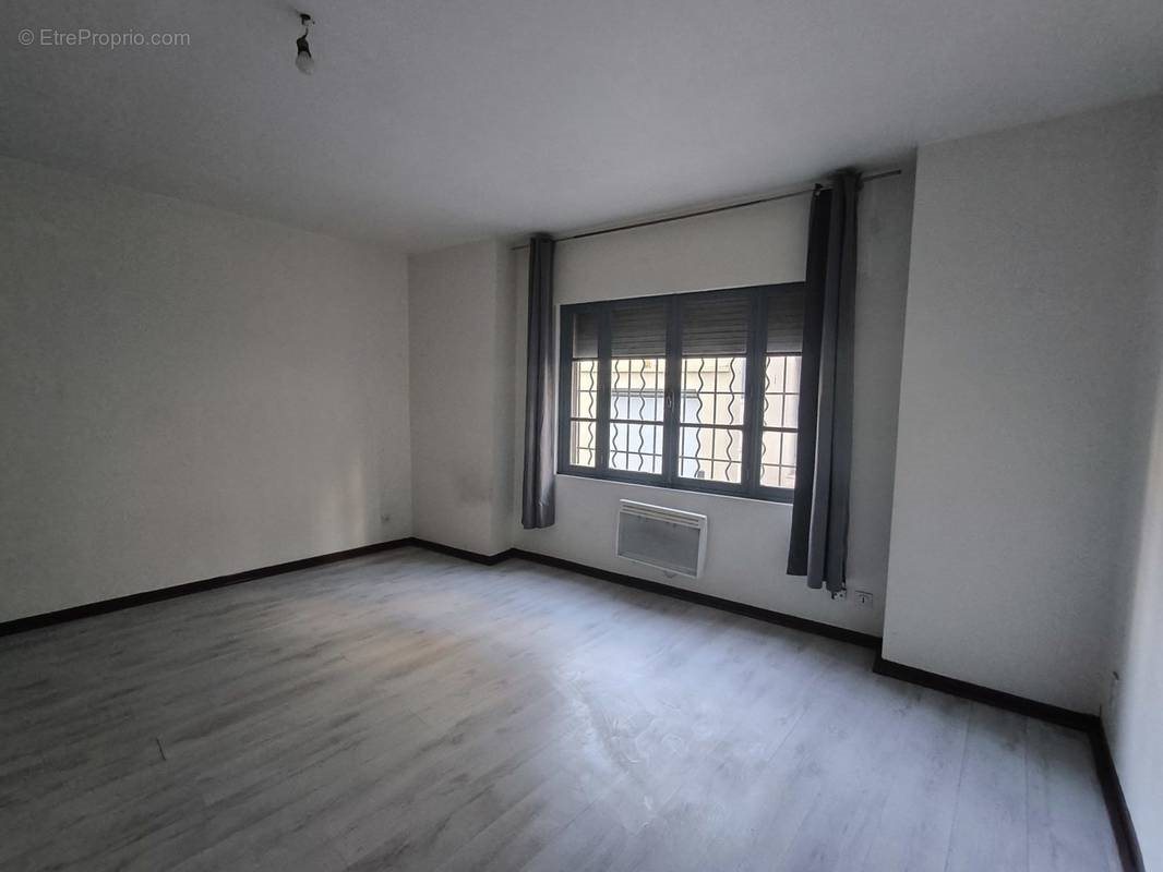 Appartement à vendre, 35m², Nîmes