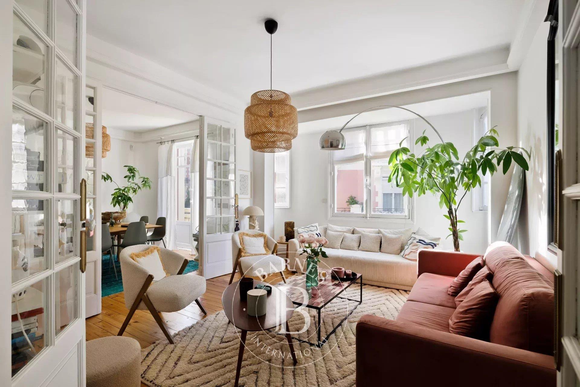 Biarritz, Very Beautiful Apartment Of 112 M² In A Building Built In 1920